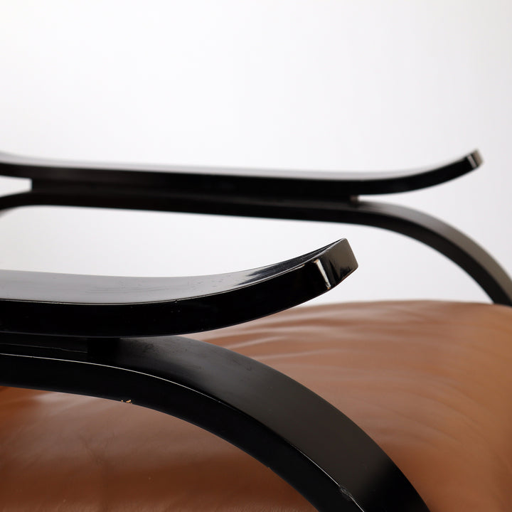 685 Arflex Woodline Sessel von Marco Zanuso – Detailansicht Armlehnen