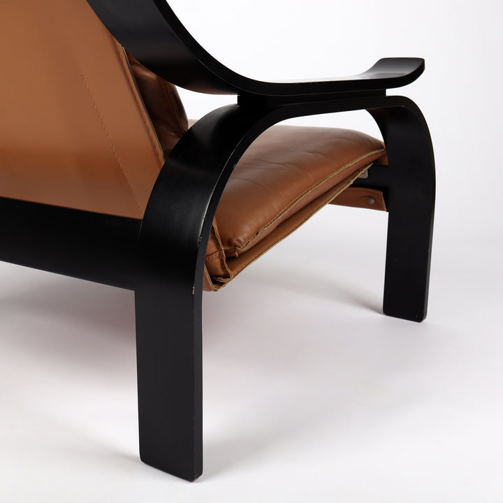 685 Arflex Woodline Sessel von Marco Zanuso – Detailansicht Gestell von hinten rechts
