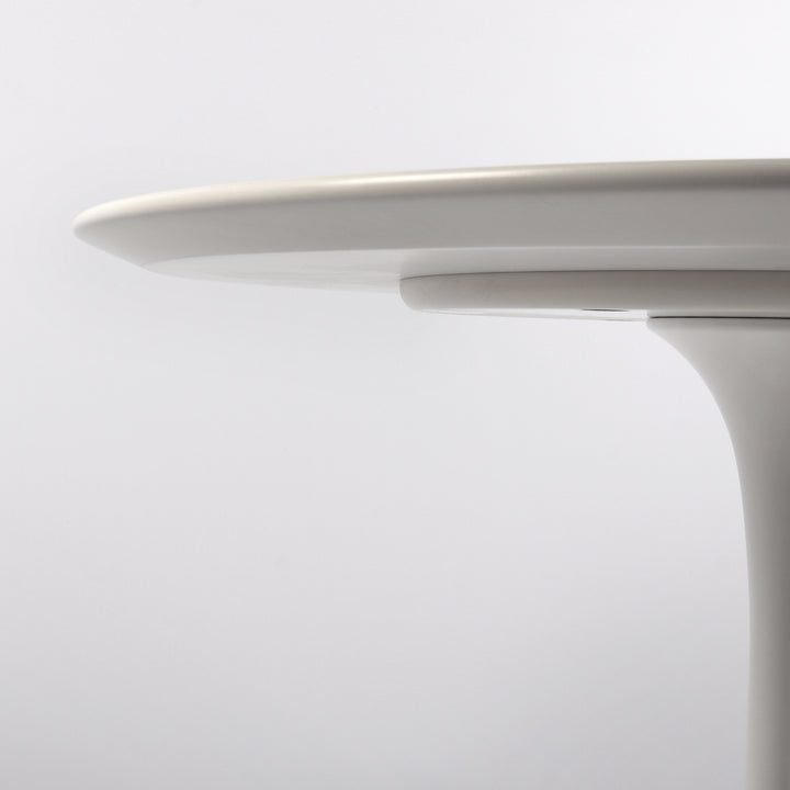 759 Knoll International Tulip Couchtisch von Eero Saarinen weiß – Detailansicht Tischplatte