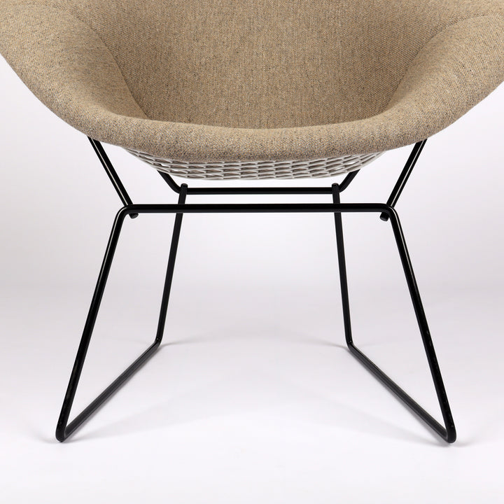 760 Knoll International Diamond Chair von Harry Bertoia Vollpolster beige – Detailansicht Gestell 