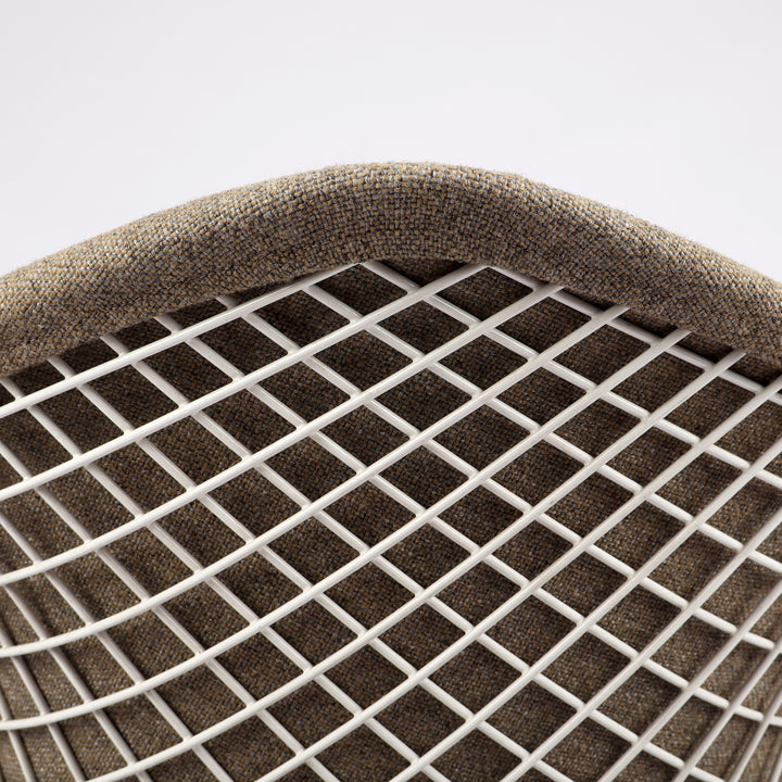 760 Knoll International Diamond Chair von Harry Bertoia Vollpolster beige – Detailansicht Obere Rückenlehne von hinten
