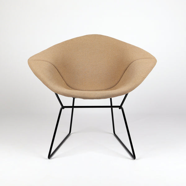 763 Knoll International Diamond Chair von Harry Bertoia Vollpolster beige – Frontalansicht