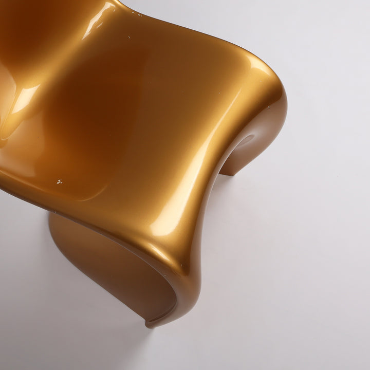 780 Limitierter Vitra Panton Chair von Verner Panton gold Sonderedition – Detailansicht Sitzfläche 