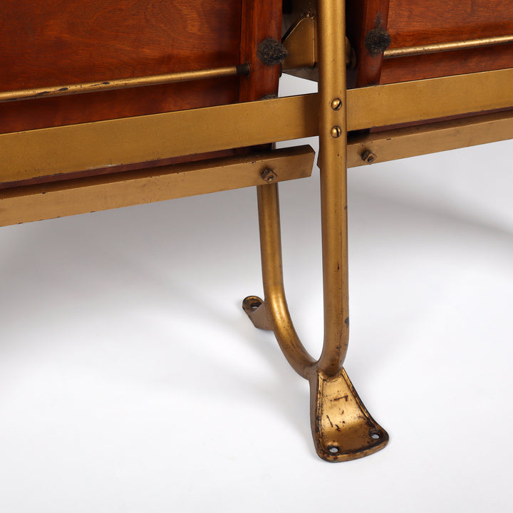 782 Mid-Century Kinosessel von Fibrocit – Detailansicht Metallfuß