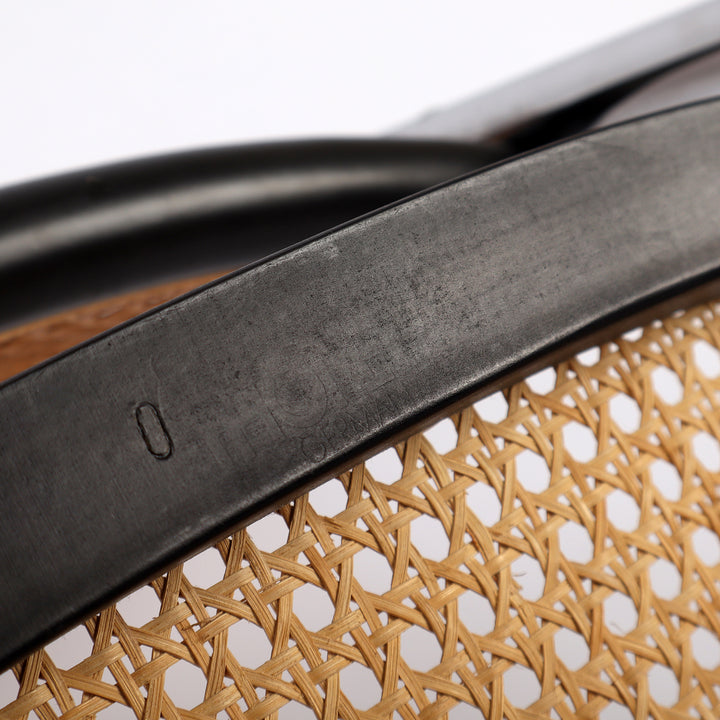 787 Thonet S 32 Freischwinger Stuhl von Marcel Breuer – Detailansicht Herstellernachweis Unterseite