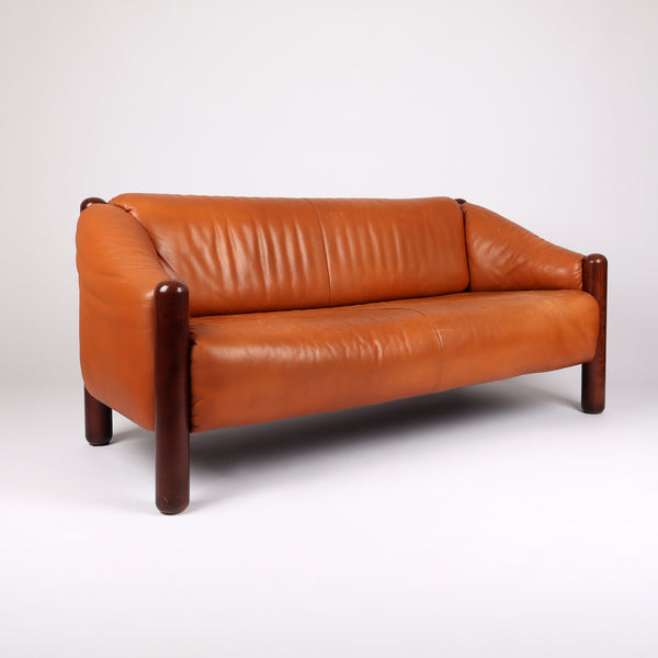 791 De Sede Dreisitzer Sofa DS 27 b Leder cognacbraun – Frontalansicht eingedreht