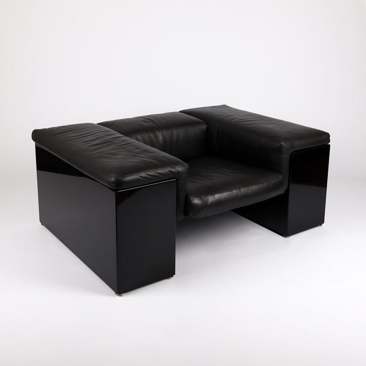 792 Knoll International Brigadier Sessel von Cini Boeri Leder schwarz – Frontalansicht eingedreht