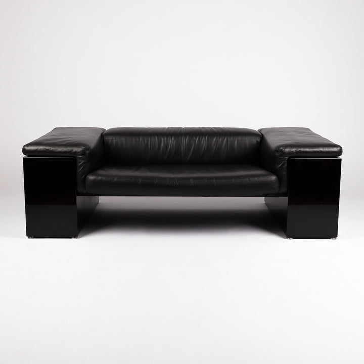 793 Knoll International Brigadier Sofa von Cini Boeri Leder schwarz – Frontalansicht