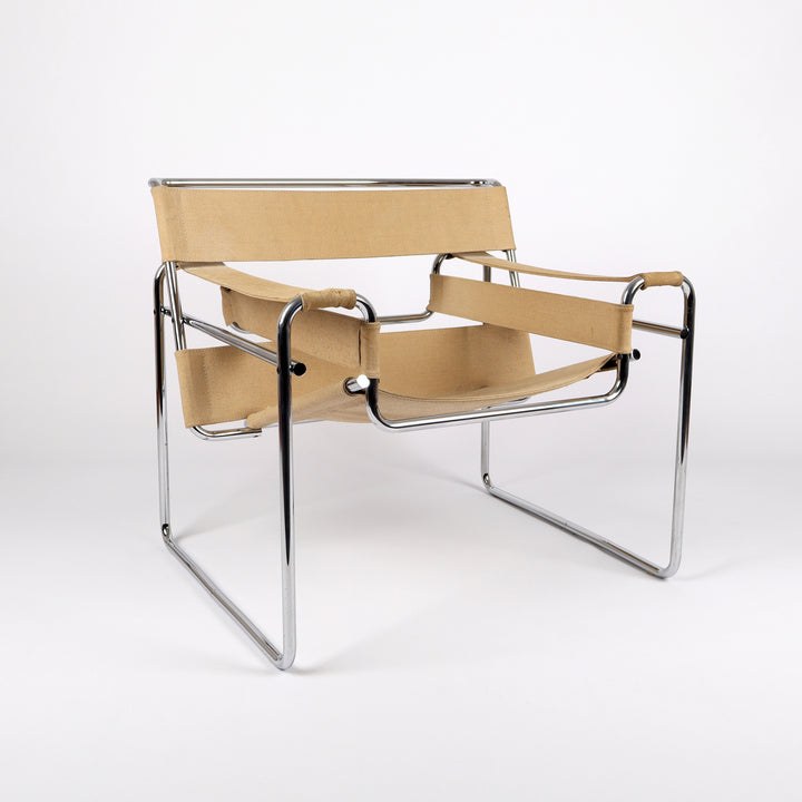 804 Gavina Wassily Chair von Marcel Breuer Leinen beige – Frontalansicht eingedreht