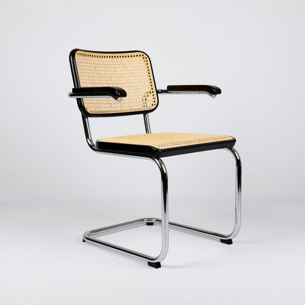 806 Thonet S64 V Freischwinger Stuhl von Marcel Breuer – Frontalansicht eingedreht